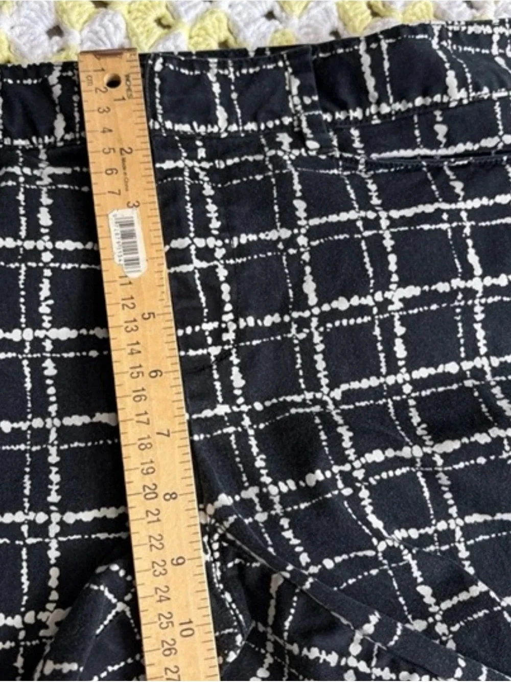 Girls Black and White Plaid Ponte Leggings